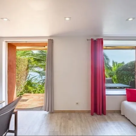 Hotel Lou Trelus Sainte-Maxime